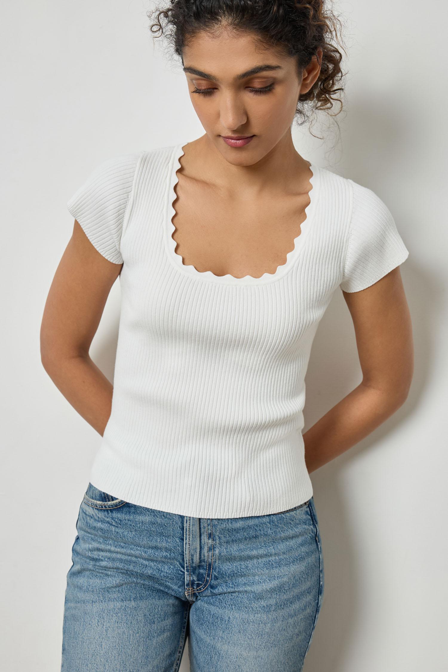 (取寄) リラ P レディース キャップ スリーブ スカルプ ネック セーター Lilla P women Cap Sleeve Scallop Neck Sweater Tide Women's Lilla P Cap Sleeve Scallop Neck Sweater | Zappos.com