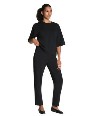 AirEssentials Slim Straight Pant- Very Black