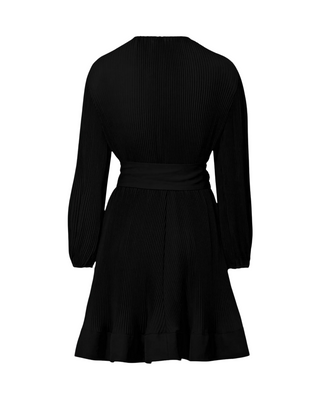 Liv Solid Pleat Dress- Black