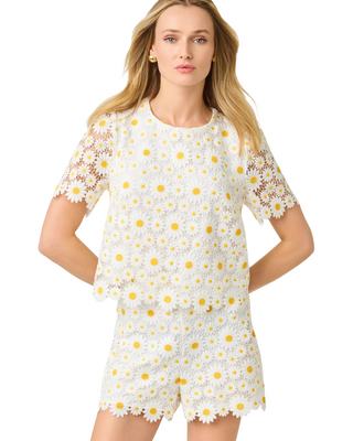 Devra Lace Short- Resort White Fresh As A Daisy
