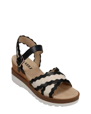 Codie Wedge- White Raffia + Black