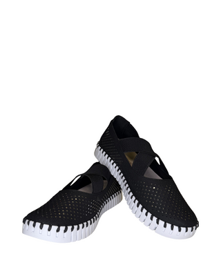 Tulip Criss-Cross Ballet Flat- Black
