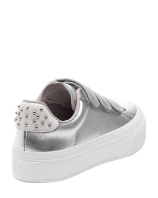 Gennie Sneaker- Silver