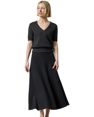Knit Flared Skirt- Black