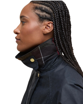 Cropped Beadnell Wax Jacket- Navy/Classic