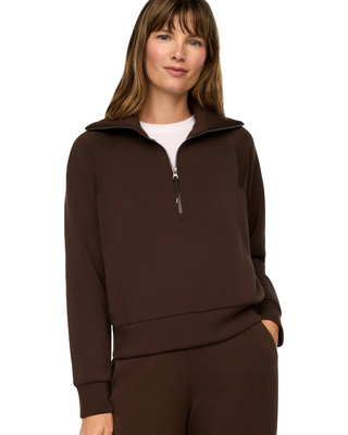 Airessentials Half Zip- Umber Root