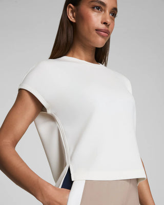AirEssentials Light Tee- Powder