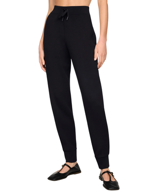 AirEssentials Slim Cuff Jogger- Very Black